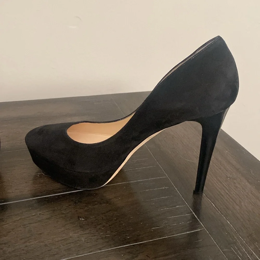 Jimmy Choo Black Heels Classic Suede Pumps - Picture 4 of 8
